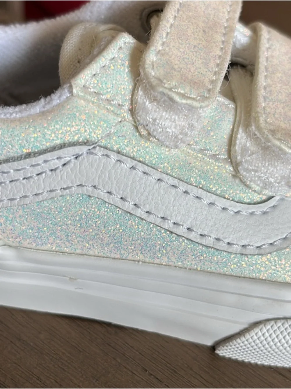 Vans Kids Glitter White Old Skool V Velcro Sneakers